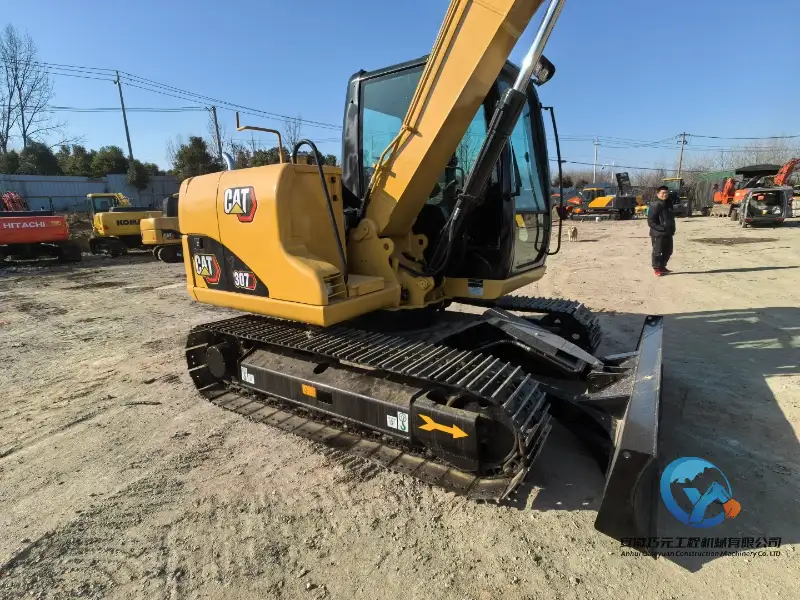 Used Excavator Caterpillar 307D7