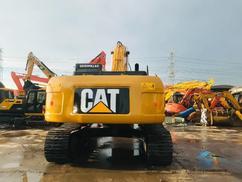 Used Excavator Caterpillar 330D2 6
