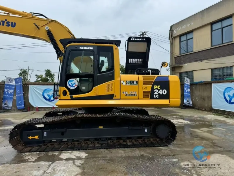 Used Excavator Komatsu PC 240 8 18