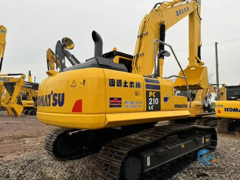 Used Excavator Komatsu PC210LC 8 6 1