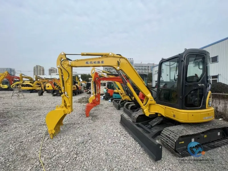 Used Excavator Komatsu PC40 MR 1 1