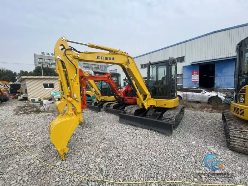 Used Excavator Komatsu PC40 MR 13 1